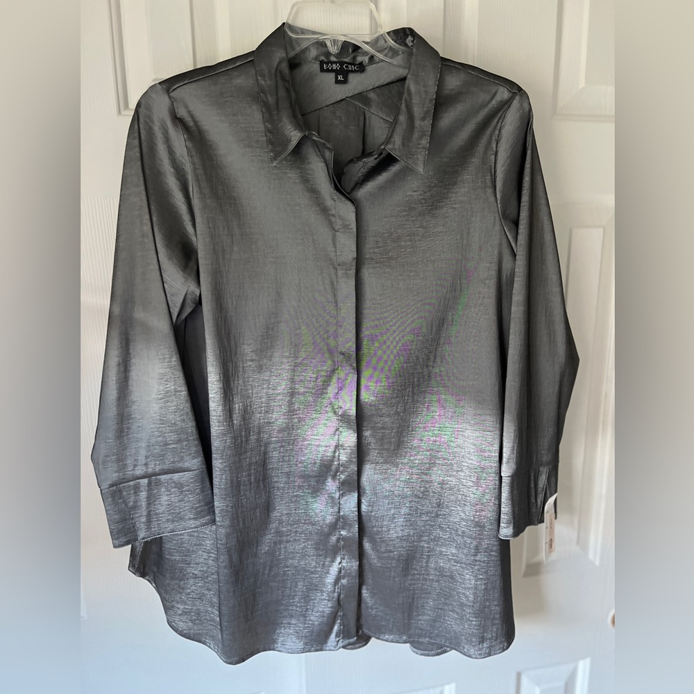 BOHO Chic NWT Iridescent Silver Button Front Blouse XL Made in USA